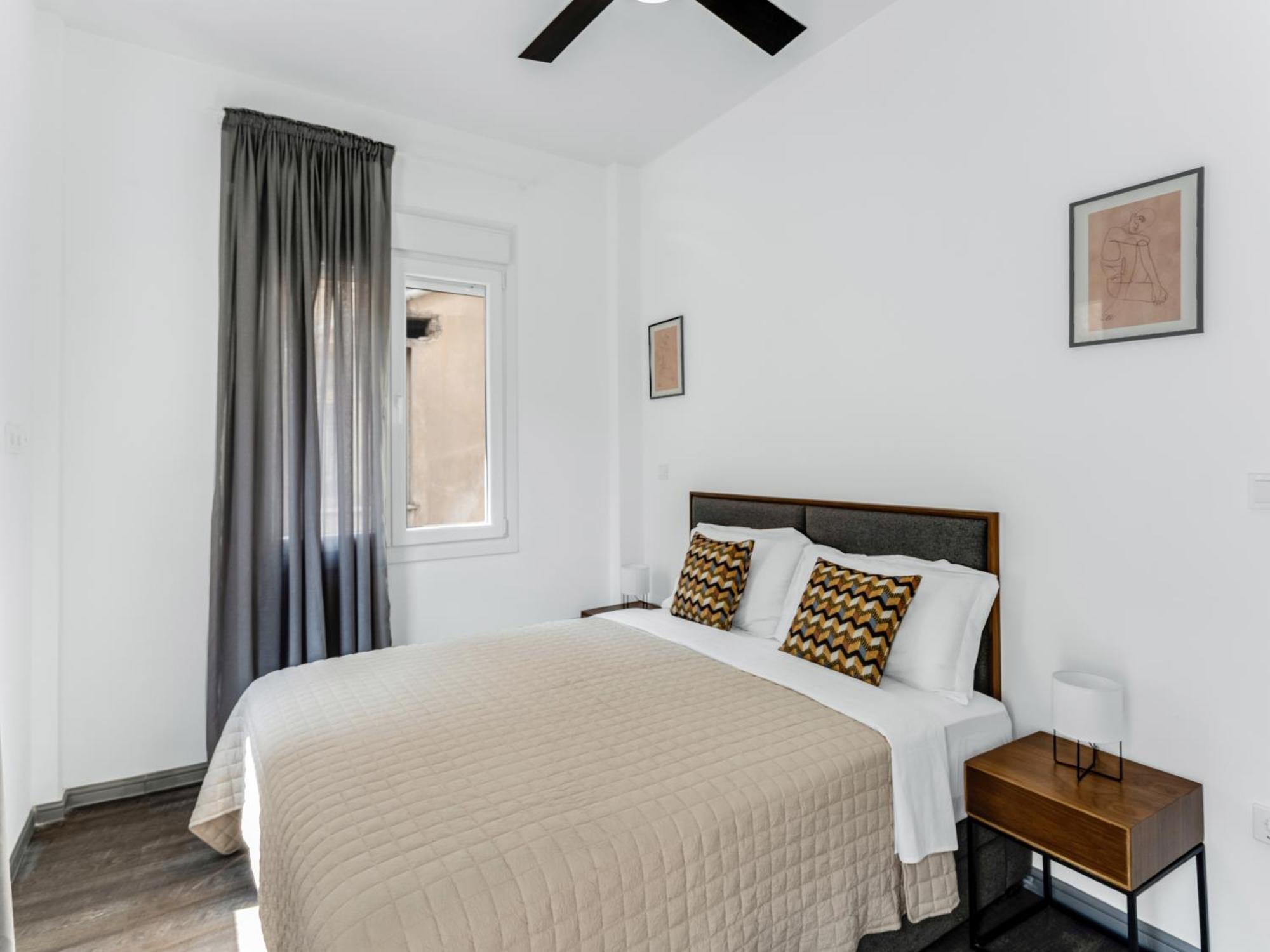 Yalarent Luxury Apartments In The Heart Of The City Aten Exteriör bild